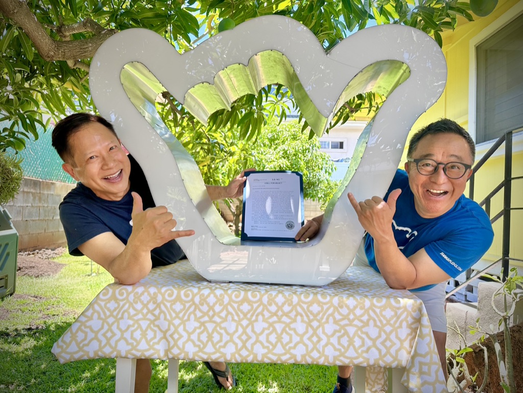 Steve Sue & Senator Glenn Wakai, Shaka  Gesture Bill